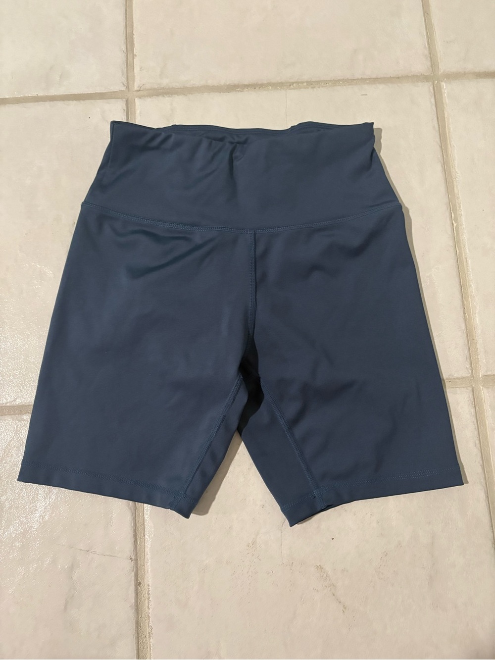 ebb & flow Bike Shorts - Size Small